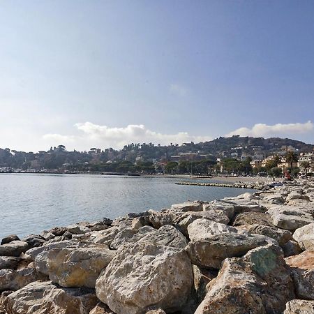 Casa Marilu Nel Centro Storico Di Rapallo By Wonderful Italy Luaran gambar